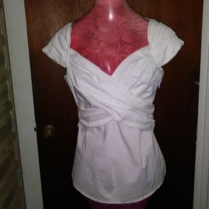 NY & CO criss-cross rouched white cap sleeved blouse NWT